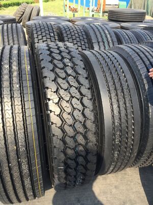 Самосвал 930 покрышек автобуса тележки Kpa утомляет 13R22.5 нагружая способность 4000Kgs