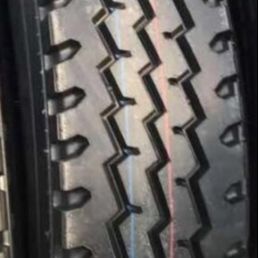 Покрышки экономического автобуса тележки ширины 259mm автошин тележки 900R20 радиальные